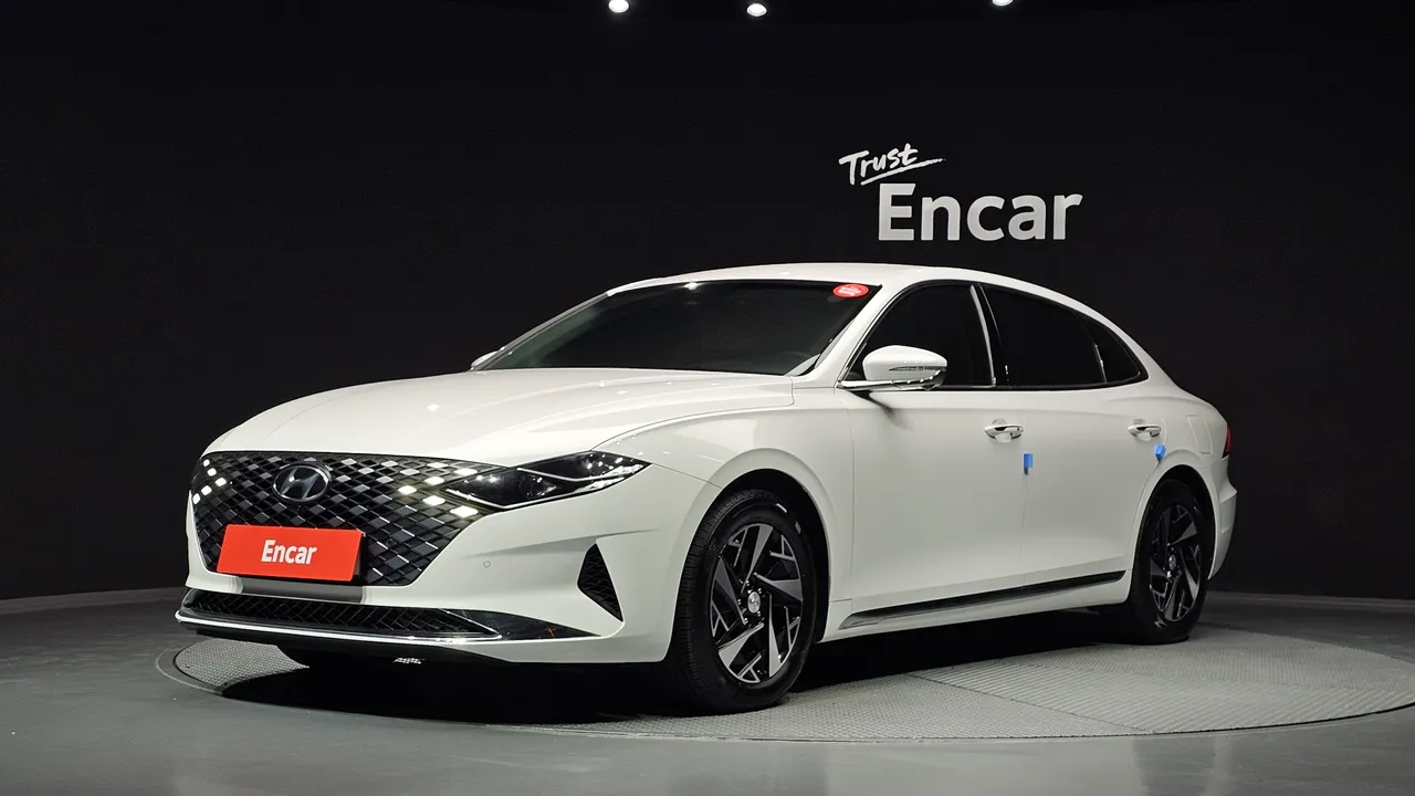 2023 Hyundai Grandeur Le Blanc