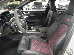 2025 Audi RS6 4.0 TFSI Quattro Avant Performance — фото 14