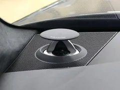 2025 Audi RS6 4.0 TFSI Quattro Avant Performance — фото 15