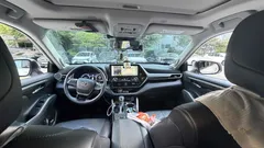 2023 Toyota Highlander 2.5 4WD Limited, белый — фото 13