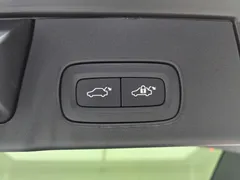 2022 Volvo V90 B5 Pro AWD, белый — фото 17