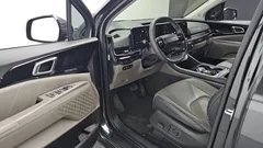 2025 Kia Canival Diesel 9-Seater Signature — фото 11