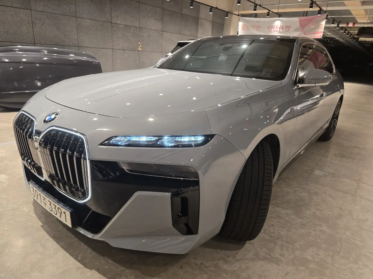 2023 BMW 7-Series 740i sDrive M Sport
