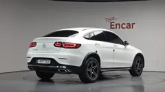2023 Mercedes-Benz GLC-Class GCL300 4MATIC Coupe — фото 2