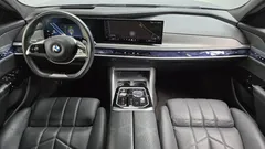 2023 BMW 7-Series 740i sDrive Design Pure Excellence — фото 7