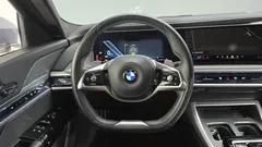 2023 BMW 7-Series 740i sDrive Design Pure Excellence — фото 13