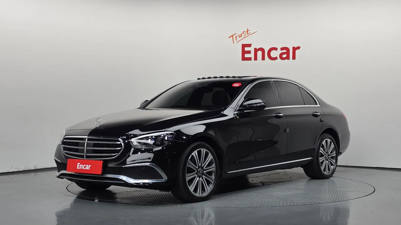2023 Mercedes-Benz E-Class E300e 4MATIC Exclusive