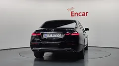 2023 Mercedes-Benz E-Class E300e 4MATIC Exclusive — фото 4