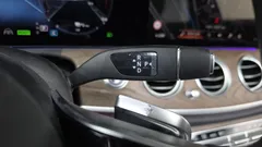 2023 Mercedes-Benz E-Class E300e 4MATIC Exclusive — фото 9