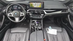 2022 BMW 5-Series 530i M Sport Package — фото 7