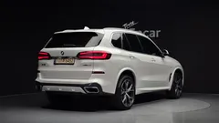 2022 BMW X5 xDrive 40i M Sport — фото 2