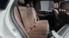 2022 BMW X5 xDrive 40i M Sport — фото 12