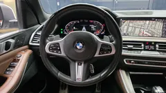 2022 BMW X5 xDrive 40i M Sport — фото 13