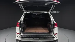 2022 BMW X5 xDrive 40i M Sport — фото 20