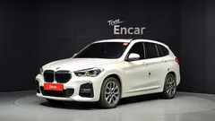 2022 BMW X1 xDrive 20i M Sport — фото 1