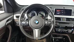 2022 BMW X1 xDrive 20i M Sport — фото 13