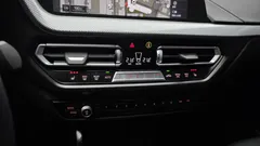 2023 BMW 2-Series 220i Sport — фото 17
