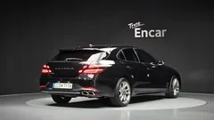 2023 Genesis G70 Gasoline 2.0T 2WD — фото 2