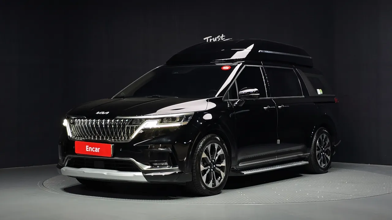 2023 Kia Carnival Diesel 7-Seater Hi-Limousine