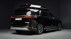 2023 Kia Carnival Diesel 7-Seater Hi-Limousine — фото 2