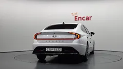 2022 Hyundai Sonata 2.0 — фото 4