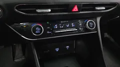 2022 Hyundai Sonata 2.0 — фото 17