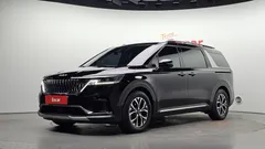 2023 Kia Carnival Diesel 9-Seater Noblesse — фото 1