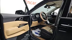 2023 Kia Carnival Diesel 9-Seater Noblesse — фото 10