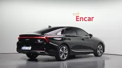 2023 Kia K8 Signature — фото 2