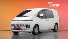 2022 Hyundai Staria Cargo 5-Seater — фото 1