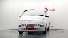 2022 Hyundai Staria Cargo 5-Seater — фото 3