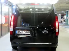 2023 Hyundai Staria Cargo 3-Seater — фото 5