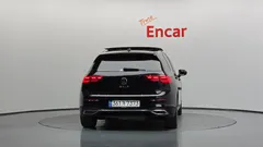 2023 Volkswagen Golf 2.0 TDI Prestige, чёрный — фото 4