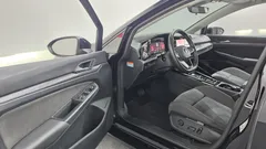 2023 Volkswagen Golf 2.0 TDI Prestige, чёрный — фото 10