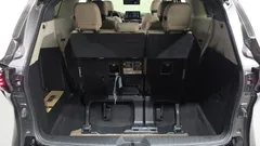 2022 Toyota Sienna 2.5 Hybrid 2WD, серый — фото 20