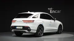 2022 Genesis GV70 3.5T Gasoline AWD — фото 2
