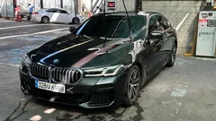 2022 BMW 5-Series 520i M Sport — фото 1