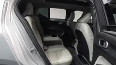 2023 Volvo XC40 B4 Ultimate Bright — фото 12