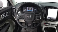 2023 Volvo XC40 B4 Ultimate Bright — фото 13