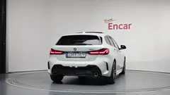 2023 BMW 1-Series 120i M Sports — фото 4