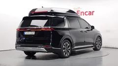 2022 Kia Carnival Gasoline 9-Seater Hi-Limousine — фото 2