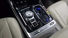 2022 Kia Carnival Gasoline 9-Seater Hi-Limousine — фото 9
