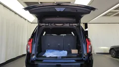 2023 ChevroletGMDaewoo Tahoe 6.2 Dark Knight 4WD, чёрный — фото 20