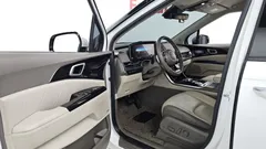 2023 Kia Carnival Diesel 9-Seater Hi-Limousine — фото 10