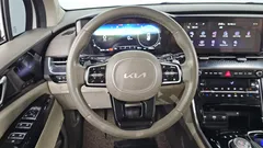2023 Kia Carnival Diesel 9-Seater Hi-Limousine — фото 13