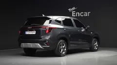 2023 Kia Seltos Gasoline 1.6 Turbo 2WD, серый — фото 2
