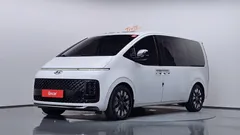 2023 Hyundai Staria L3.5 Lounge 7-Seater — фото 1
