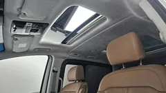 2023 Hyundai Staria L3.5 Lounge 7-Seater — фото 17