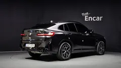 2022 BMW X4 xDrive20i M Sports Pro — фото 2