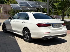 2023 Mercedes-Benz E-Class E250 AMG Line — фото 4